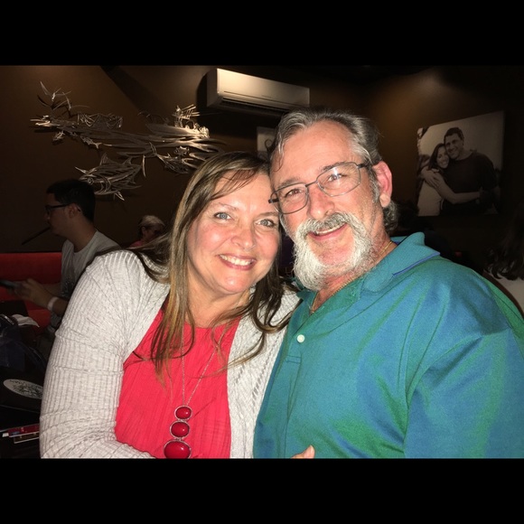 Meet Your Seller Sher Smith Men’s /Women’s Styles - Picture 6 of 8